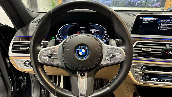 BMW 745e PHEV Hybrid M-Paket Aut. Foto 30