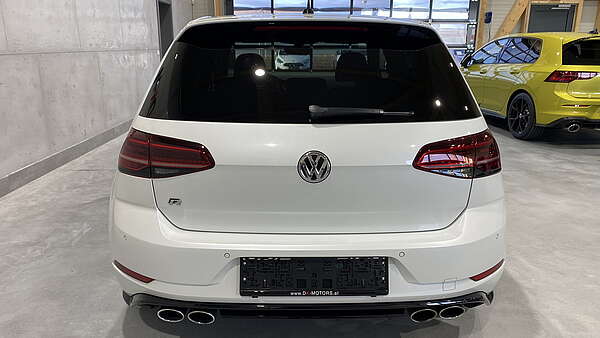 VW Golf 7R DSG FL Oryxweiss Foto 4