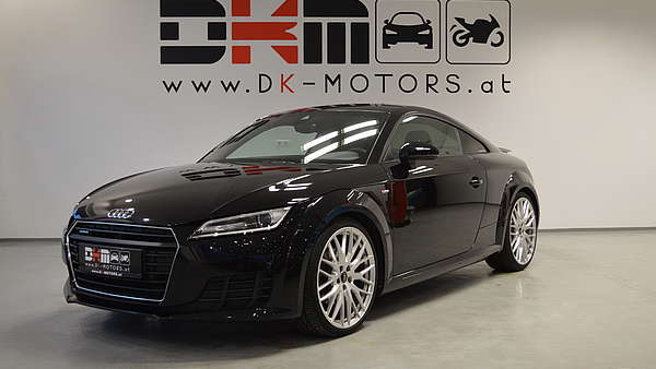 Audi TT 8S schwarz Foto 0