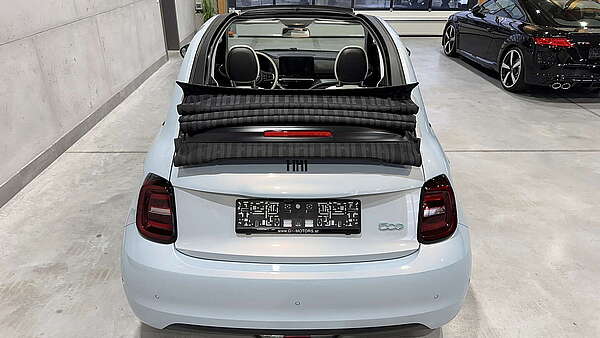 Fiat 500C Elektro La Prima by Bocelli Foto 12