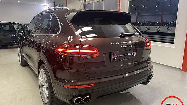 Porsche Cayenne S II Facelift Foto 13