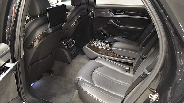 Audi A8 Lang 4.2 TDI quattro Foto 21