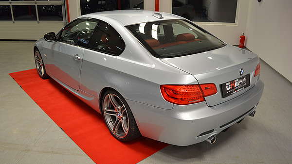 BMW 335d Coupe E92 Foto 2