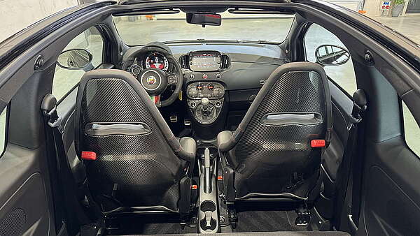 Abarth 695C Competizione 2023 Foto 24