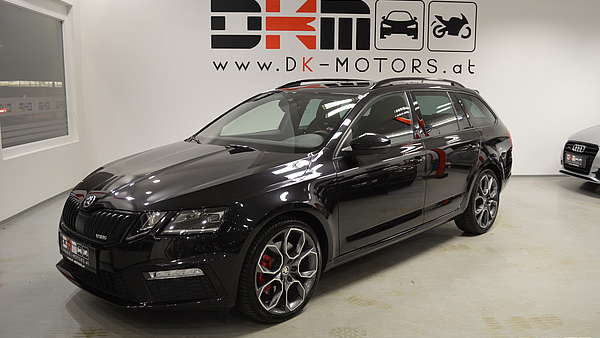 Skoda Octavia Combi RS 230 TSI DSG Foto 0