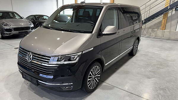 VW Multivan T6.1 2.0 TDI 4Motion DSG Highline 2022 Foto 5