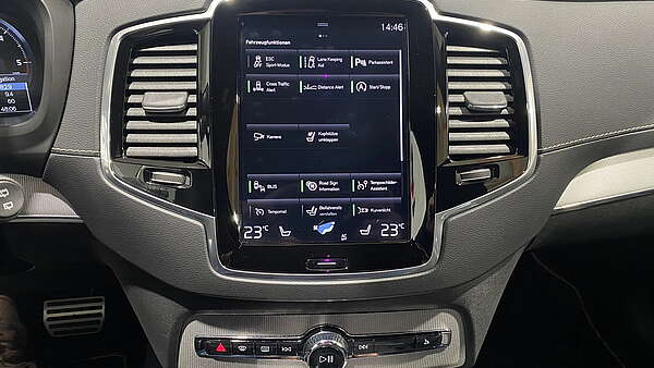 Volvo XC90 R-Design 7-Sitzer Autm. Foto 36