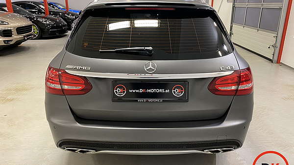 Mercedes C43 AMG 4Matic T-Modell Foto 3