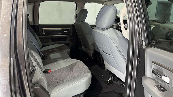 Dodge Ram 1500 5,7 V8 Hemi Classic Crew Cab Foto 19