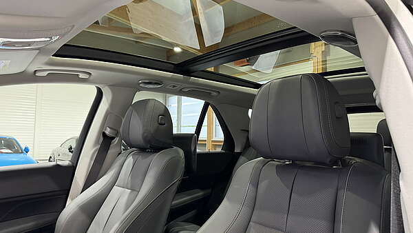 Mercedes GLE 400d 4Matic Aut. AMG Line Diamantweiß Foto 18