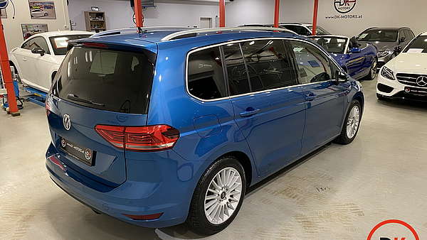 VW Touran 2.0 TDI Highline Foto 4