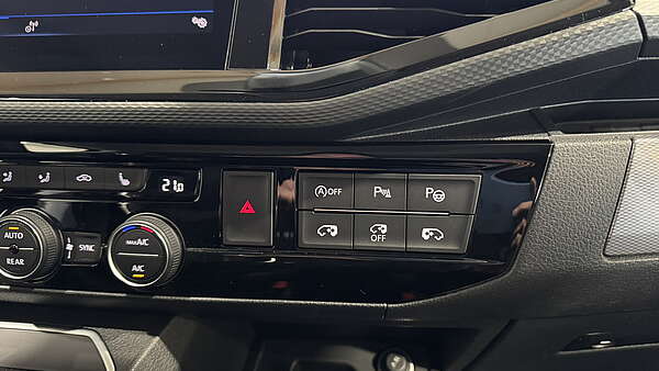 VW Multivan T6.1 2.0 TDI 4Motion DSG Highline 2022 Foto 27