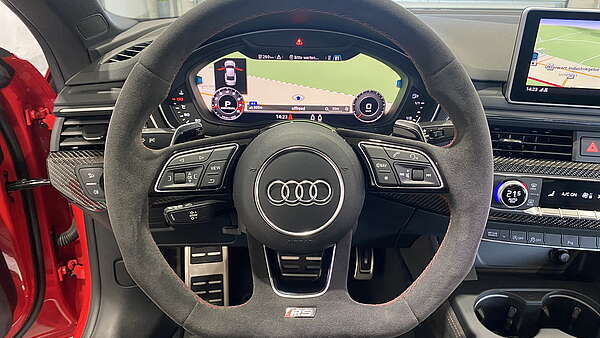 Audi RS5 Coupe 2,9 TFSI Misano Rot Foto 32