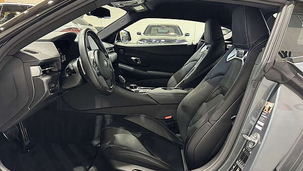 Toyota Supra GR MK5 grau 2021 Foto 12