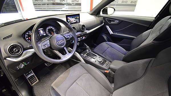 Audi Q2 Sport Quattro S-Tronic Foto 7