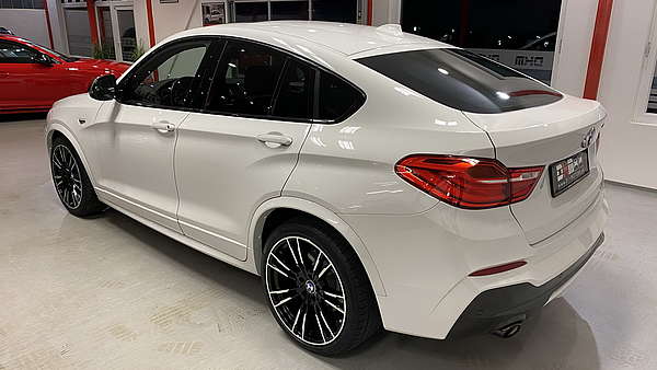 BMW X4M M40i xDrive Foto 11