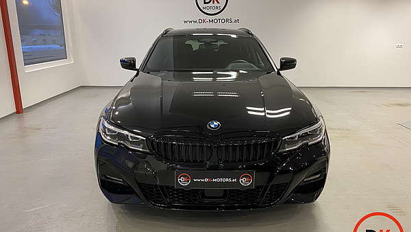 BMW 330e G21 Hybrid xDrive Touring Autm. M-Paket Foto 7