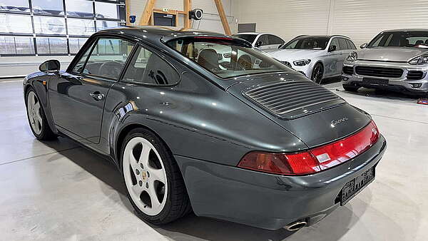 Porsche 911 993 Carrera C2 Coupe Foto 4