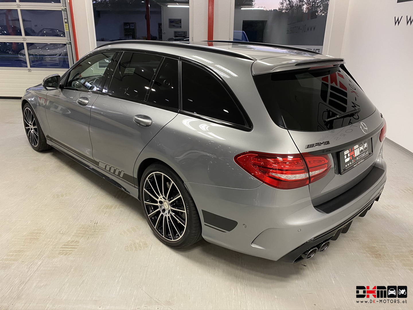 Mercedes C43 AMG TModell