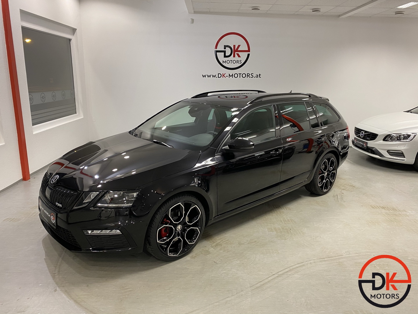 Skoda Octavia Combi RS TDI DSG 4x4 schwarz