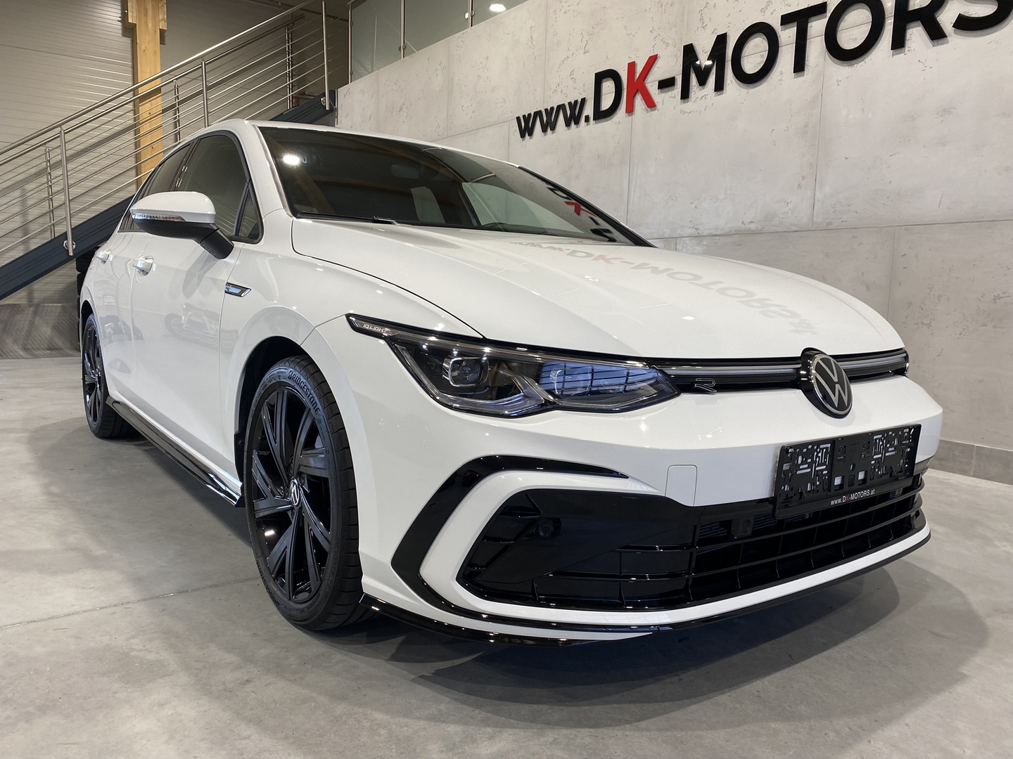 VW Golf 8 R-Line 1,5 TSI